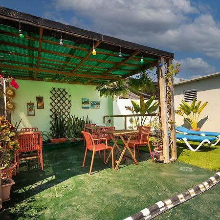 Residence Parque Santo Domingo Bagian luar foto