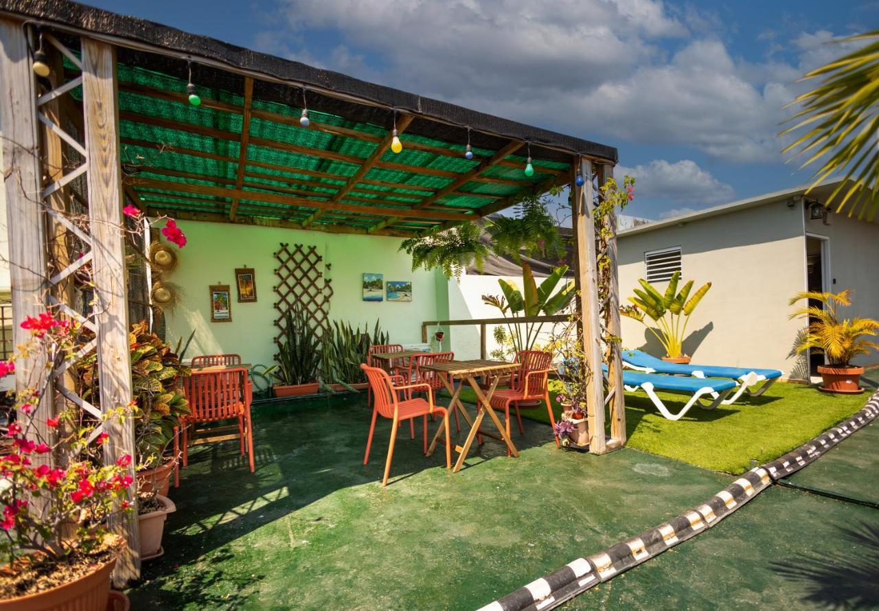 Residence Parque Santo Domingo Bagian luar foto